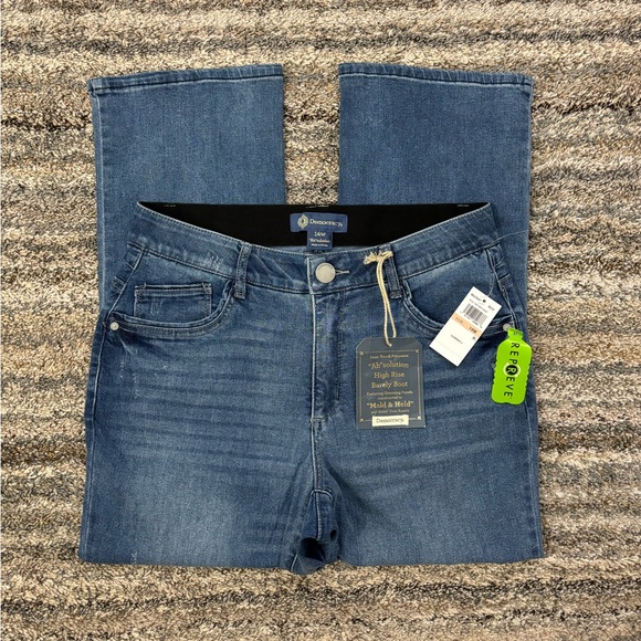 Democracy High Rise Barely Bootcut Jeans Sz 14W NWT | Democracy Bootcut Jeans * - Picture 6 of 12